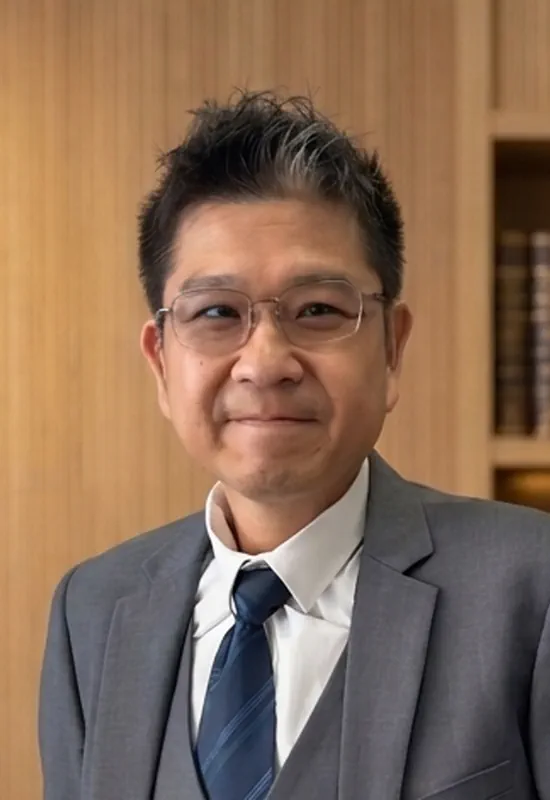 梁志聰博士